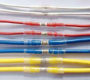 良い価格 Wirerange 22-10 AWG 熱収縮コネクタ黄色と青の防水ワイヤ コネクタ電気配線アプリケーション用 オンライン
